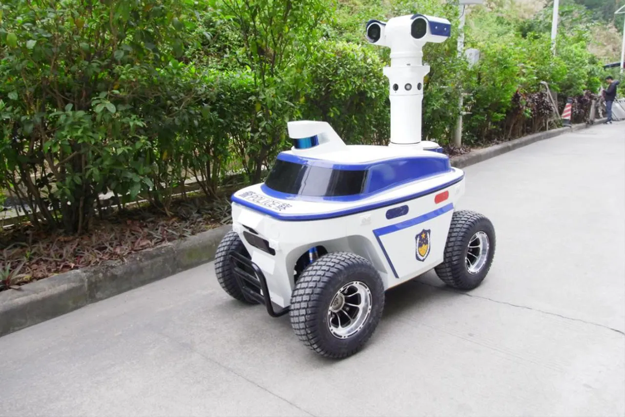 autonomous police patrol robot