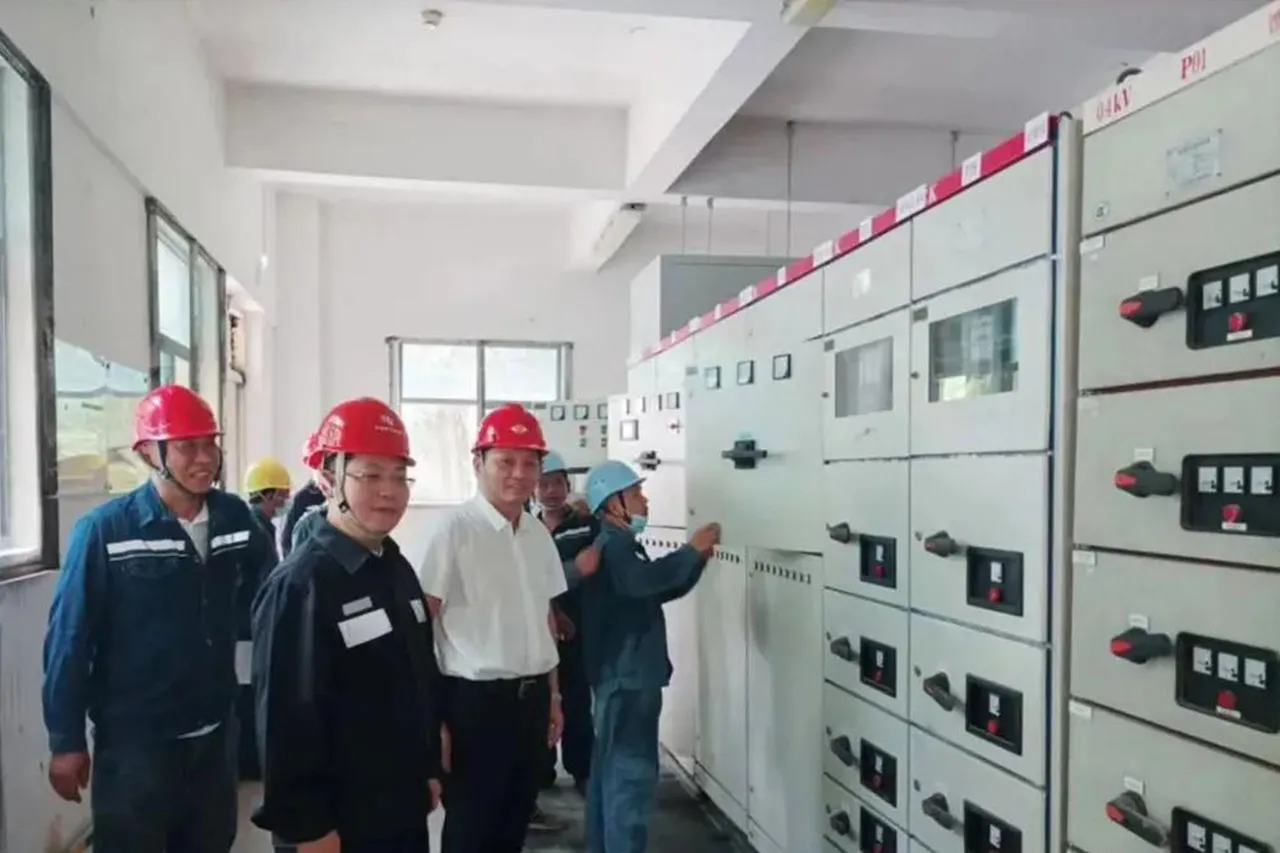 School Gymnasium Power Supply