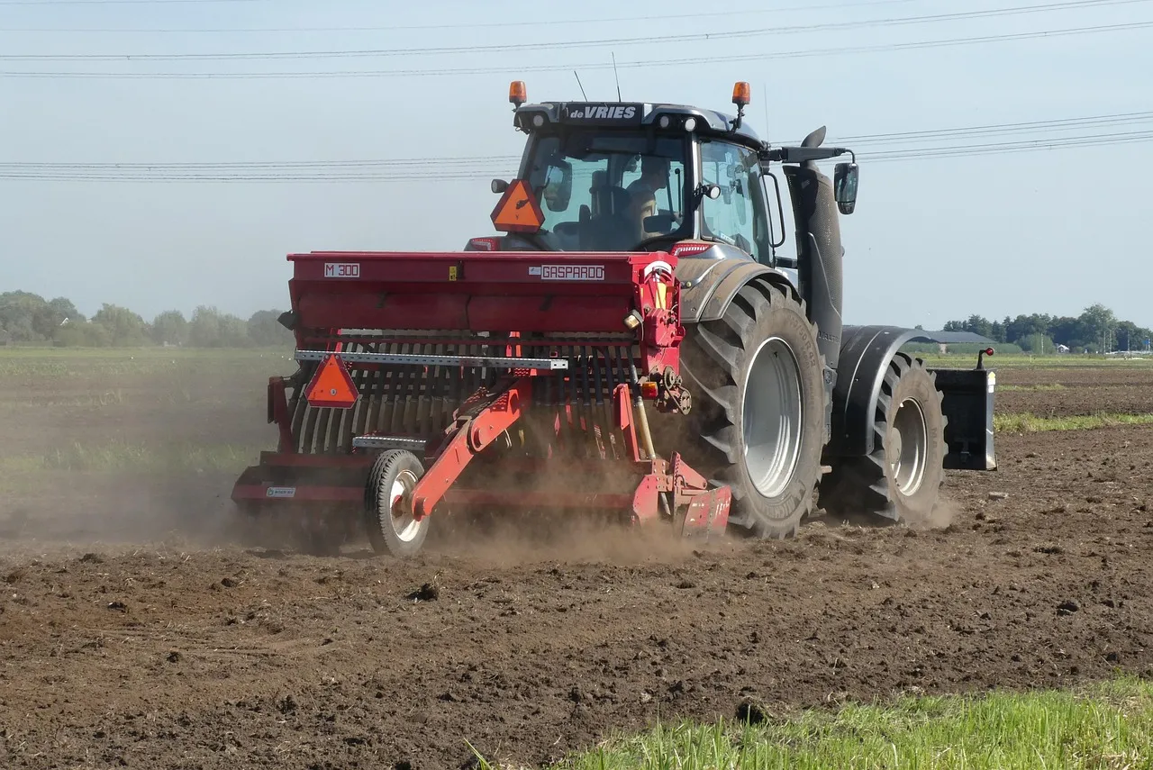 Farm utility vehicle