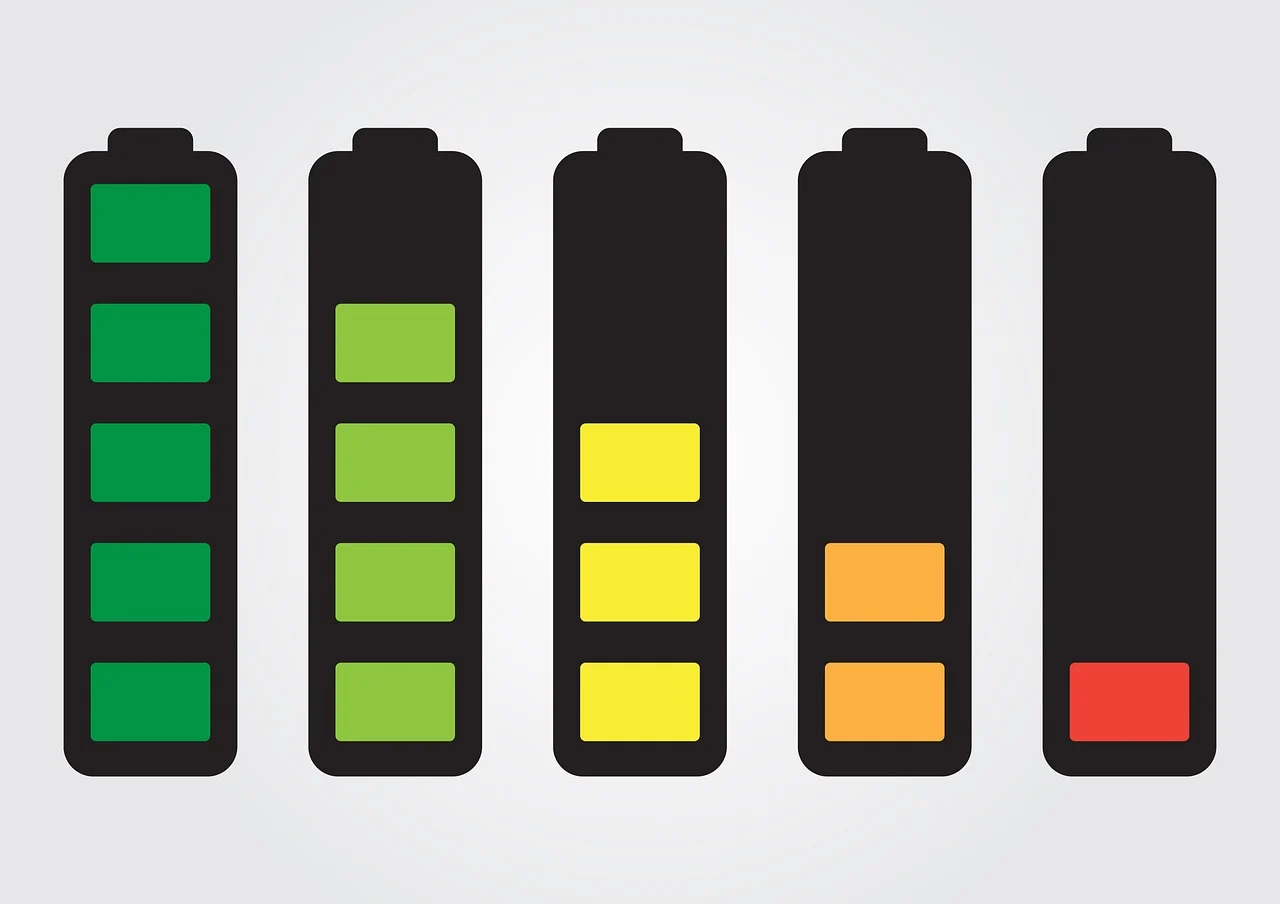 How High Temperatures Shorten Forklift Battery Lifespan and Reduce Performance